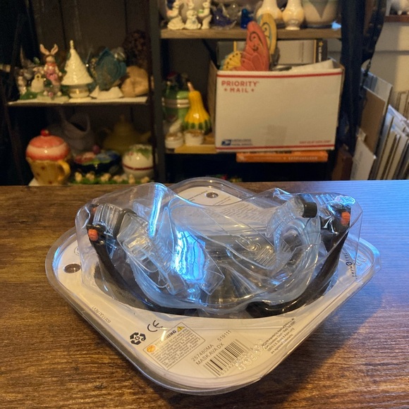 U.S. Divers advanced adult diving mask - Picture 9 of 9